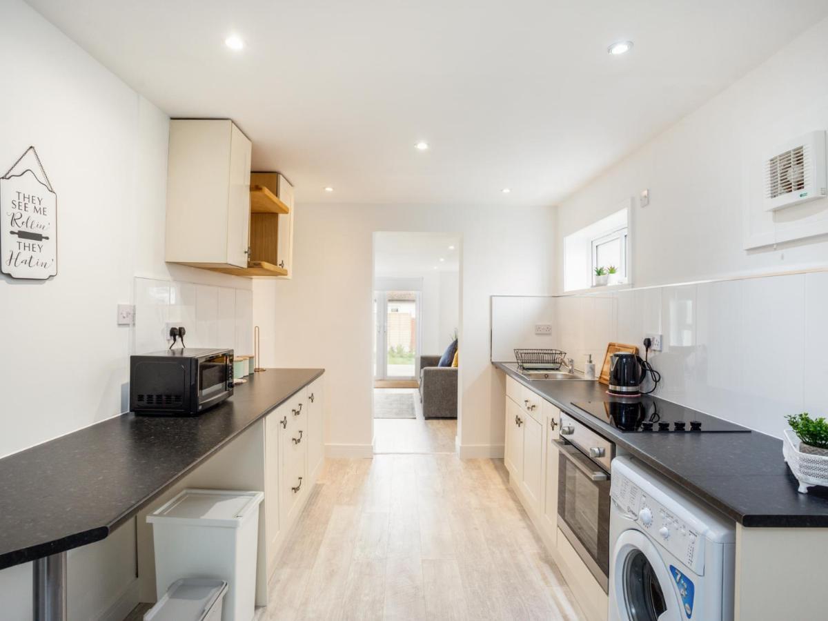 Outstanding 6 Sleeper - Great Location - Legoland Windsor Exterior foto